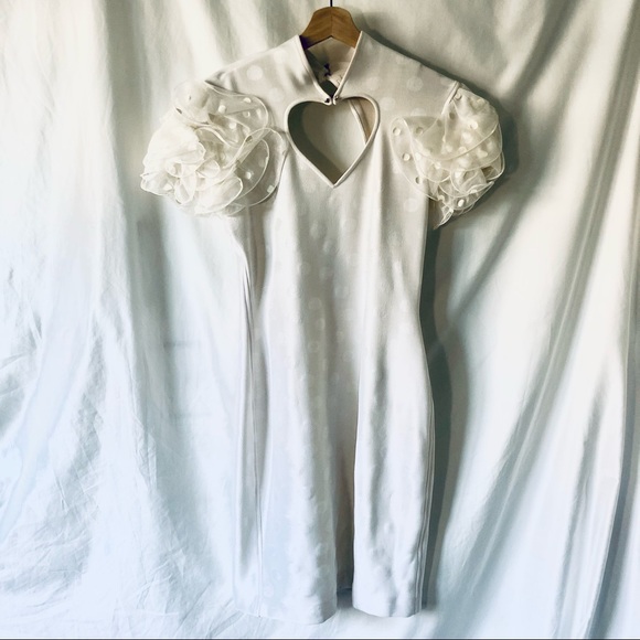 Tadashi Shoji Dresses & Skirts - VTG 80s Tadashi White Keyhole Minidress